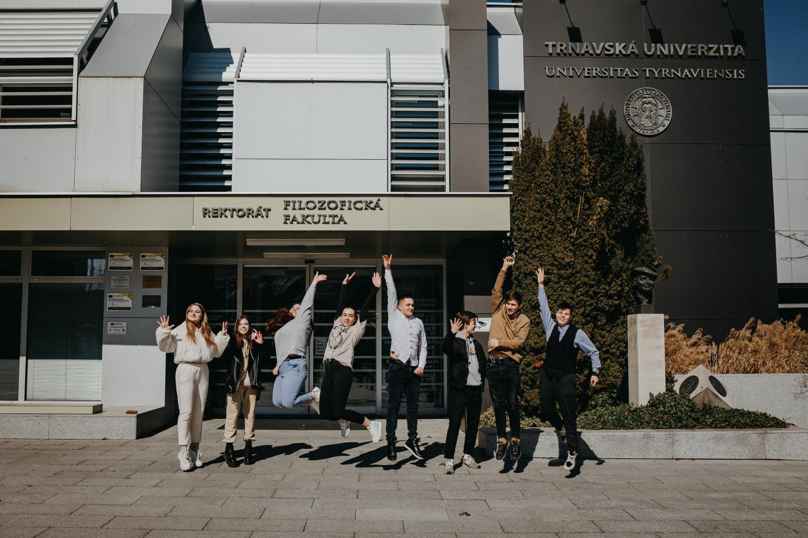 spojenie trnavských univerzít