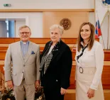 miloš lichner, helena barancová a marianna novotná na spoločnej fotografii