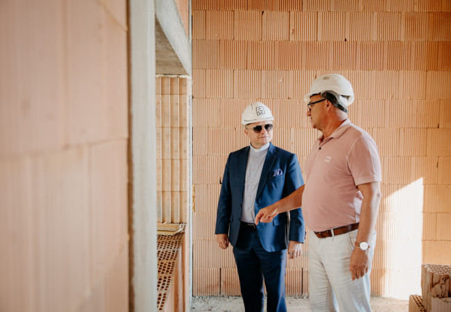 Nová aula a kongresové centrum