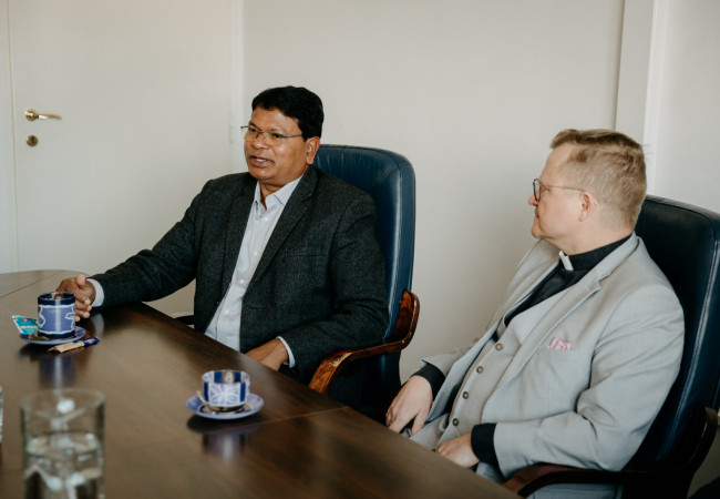 Milos Lichner, Donatus Kujur