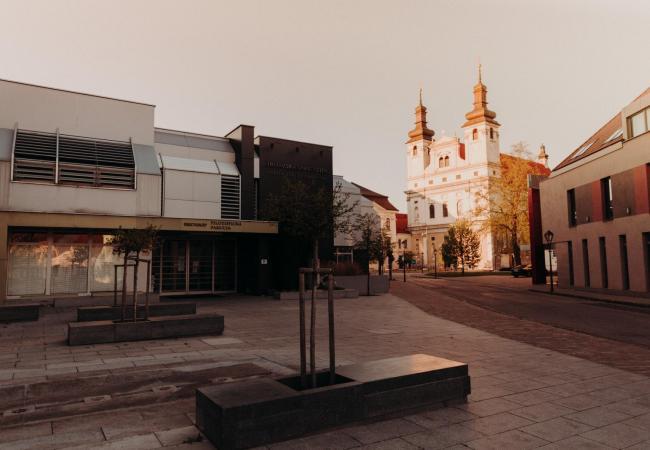 Trnavská univerzita (foto Barbora Likavská) Trnavská univerzita (foto Barbora Likavská)