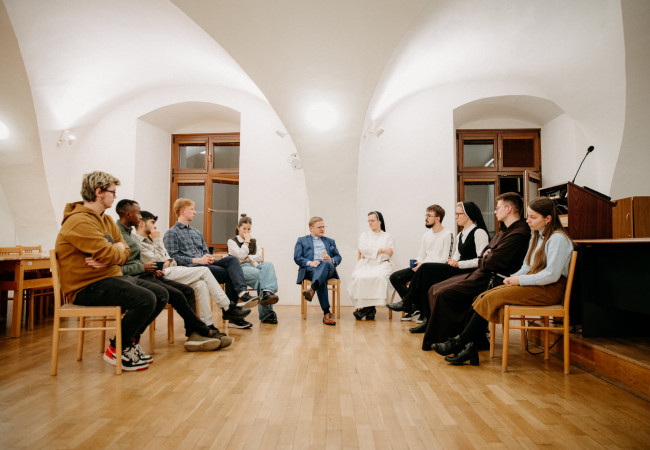 Káva s rektorom, teologická fakulta