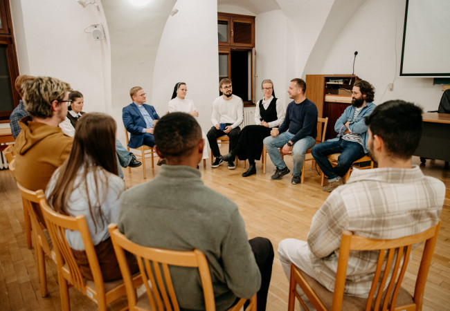 Káva s rektorom, teologická fakulta