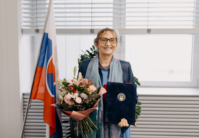 prof. Marta Dobrotkova