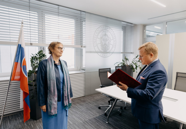 prof. Marta Dobrotkova