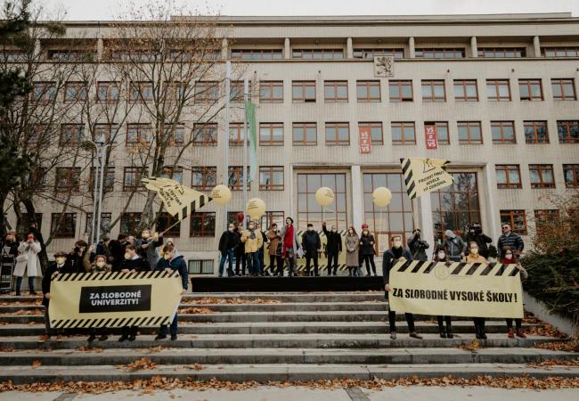 Zodpovedný protest za slobodné univerzity (foto Barbora Likavská)