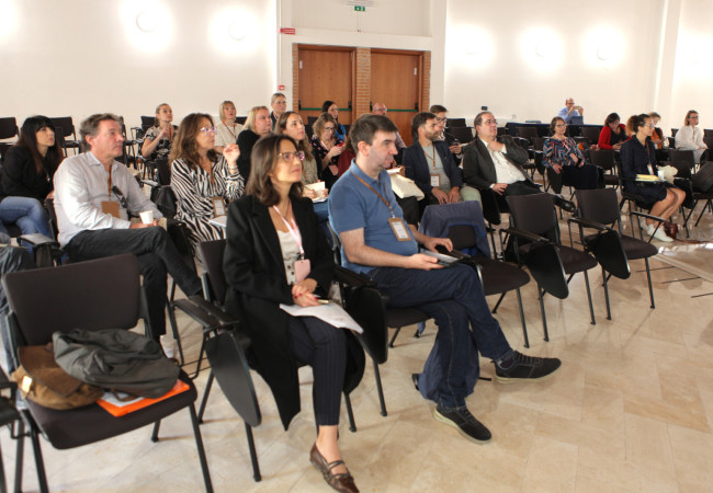 Projekt REWARD: Prepojenie univerzít a priemyslu pre udržanie talentov v regiónoch