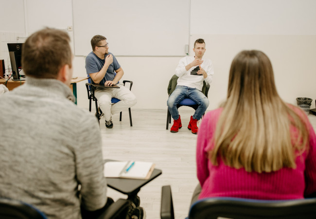 slovenský jazyk v komunikácii nepočujúcich, trnavská univerzita, truni, tlmočníctvo pre nepočujúcich