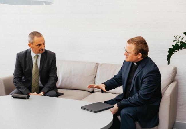 návšteva veľvyslanca Slovinska na Trnavskej univerzite návšteva veľvyslanca Slovinska na Trnavskej univerzite