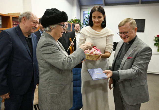 uvedenie knihy Sme slobodní keď milujeme