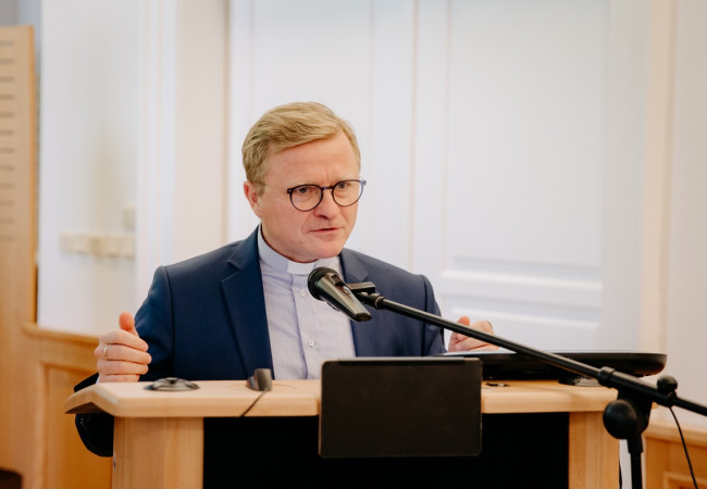 voľba rektora na Trnavskej univerzite 1. októbra 2024